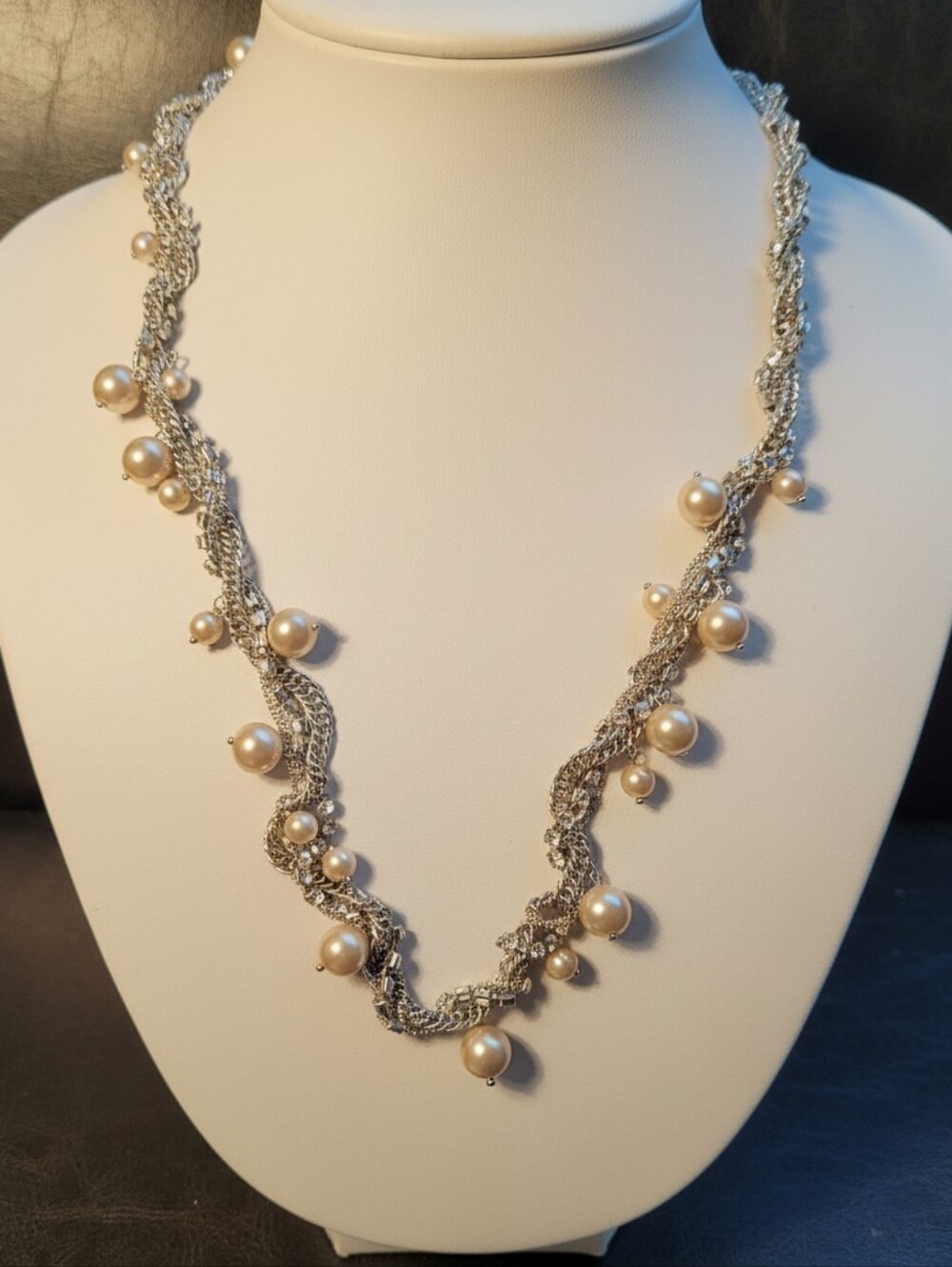 J Crew Signed Silver Toned Crystal & Faux Pearl Necklace 14 inch Drop Preppy VTG
